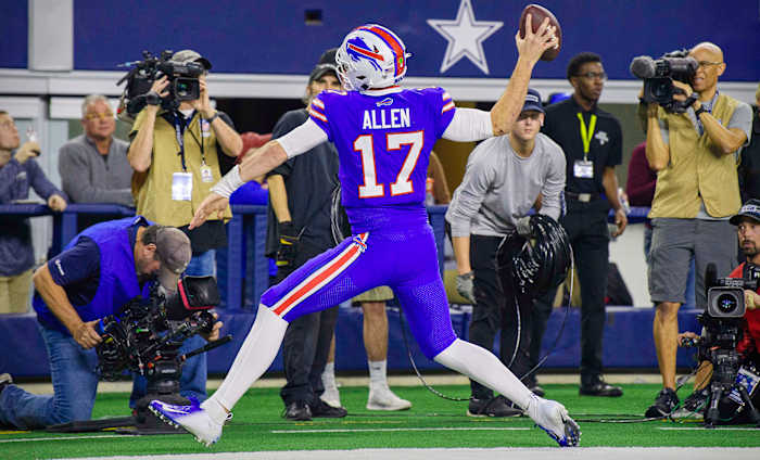 Allen iced Buffalo’s win over Dallas with a 15-yard TD run in the third quarter.